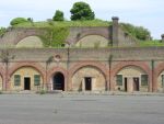 Fort Burgoyne: Barrack Casemates with haxo casemates above