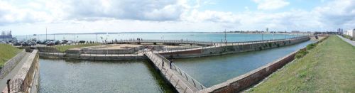 Kings Bastion and Long Curtain: Portsmouth: Spur Redoubt from Kings Bastion.