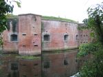 Fort Rowner: Gosport: Hampshire: The keep viewed from the Military Road. (David Moore)
