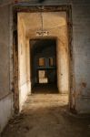 Yaverland Battery: Isle of Wight: 6-inch B.L. magazines