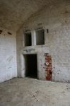 Yaverland Battery: Isle of Wight: 6-inch B.L. magazines